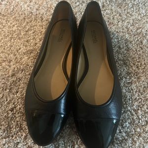 Michale Kors Black leather ballet flats